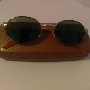 Ladies vintage Ray-Ban sunglasses